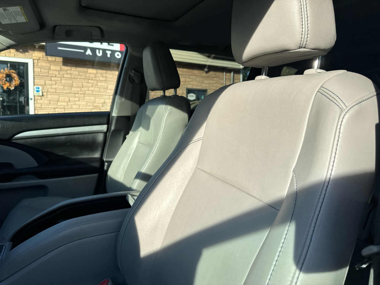 Toyota Highlander  2017 Toyota Highlander  2017