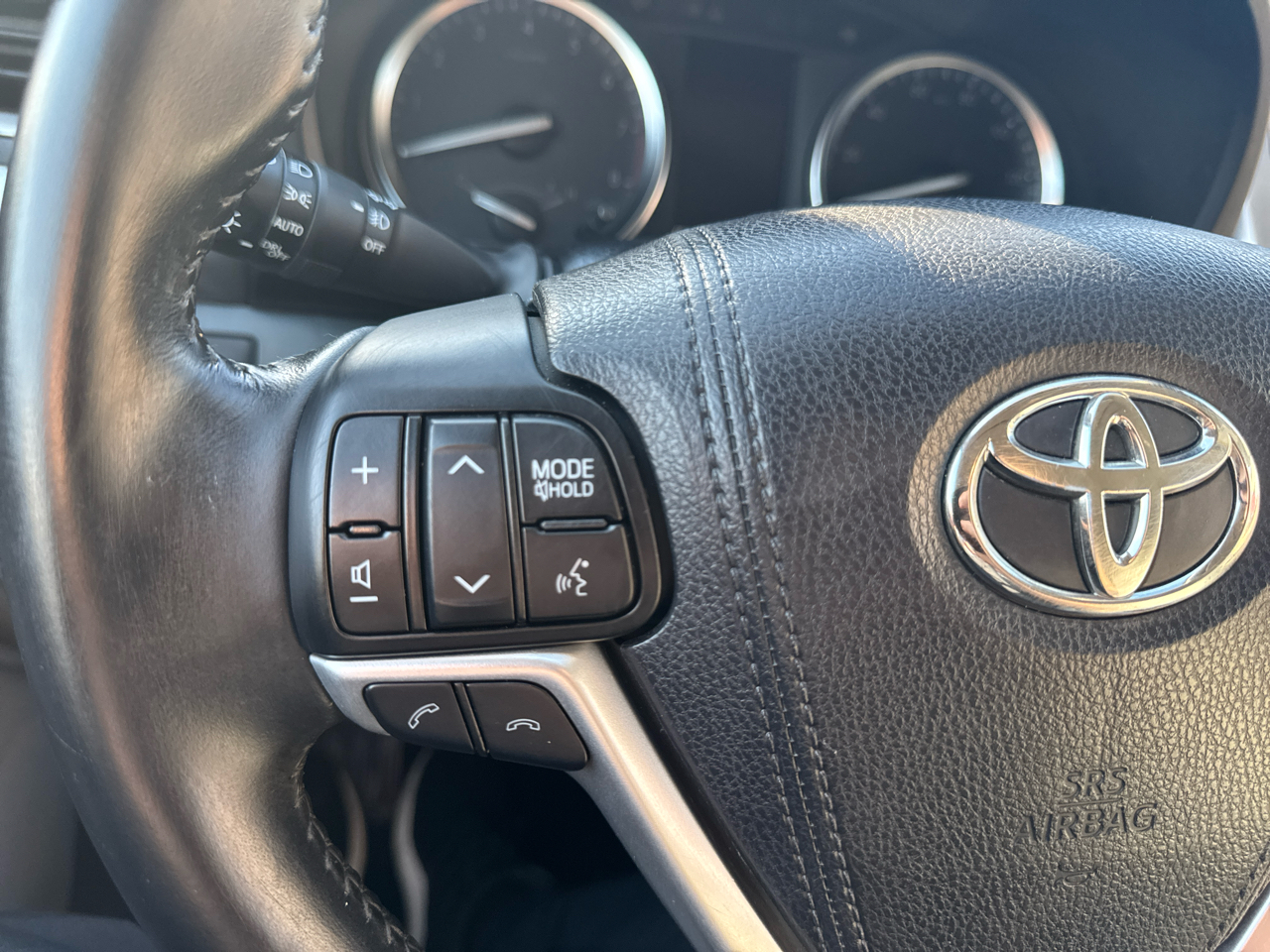 Toyota Highlander  2017 Toyota Highlander  2017