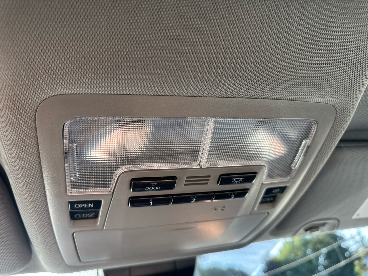 Toyota Highlander  2017 Toyota Highlander  2017