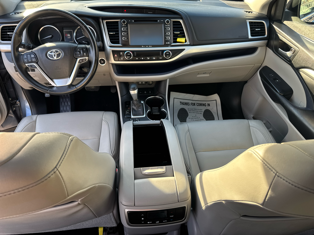 Toyota Highlander  2017 Toyota Highlander  2017