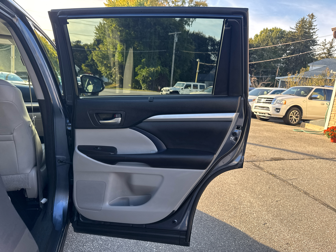 Toyota Highlander  2017 Toyota Highlander  2017