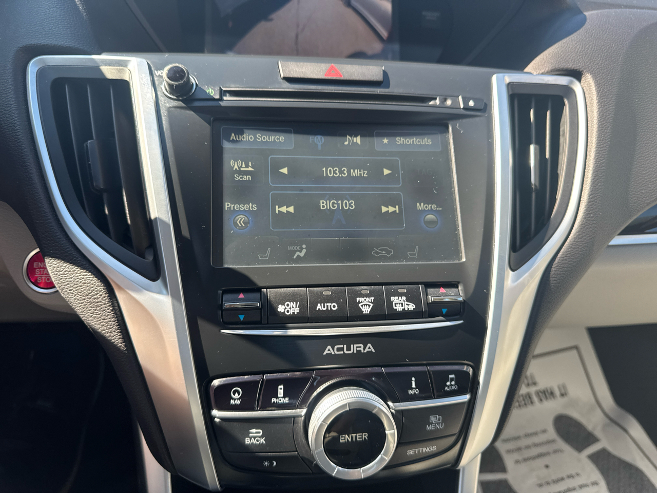 2015 Acura TLX Technology photo 19