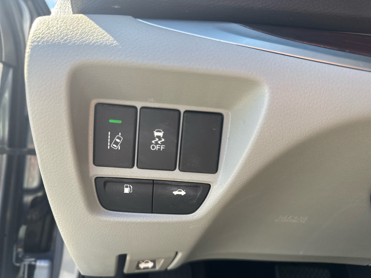 2015 Acura TLX Technology photo 25