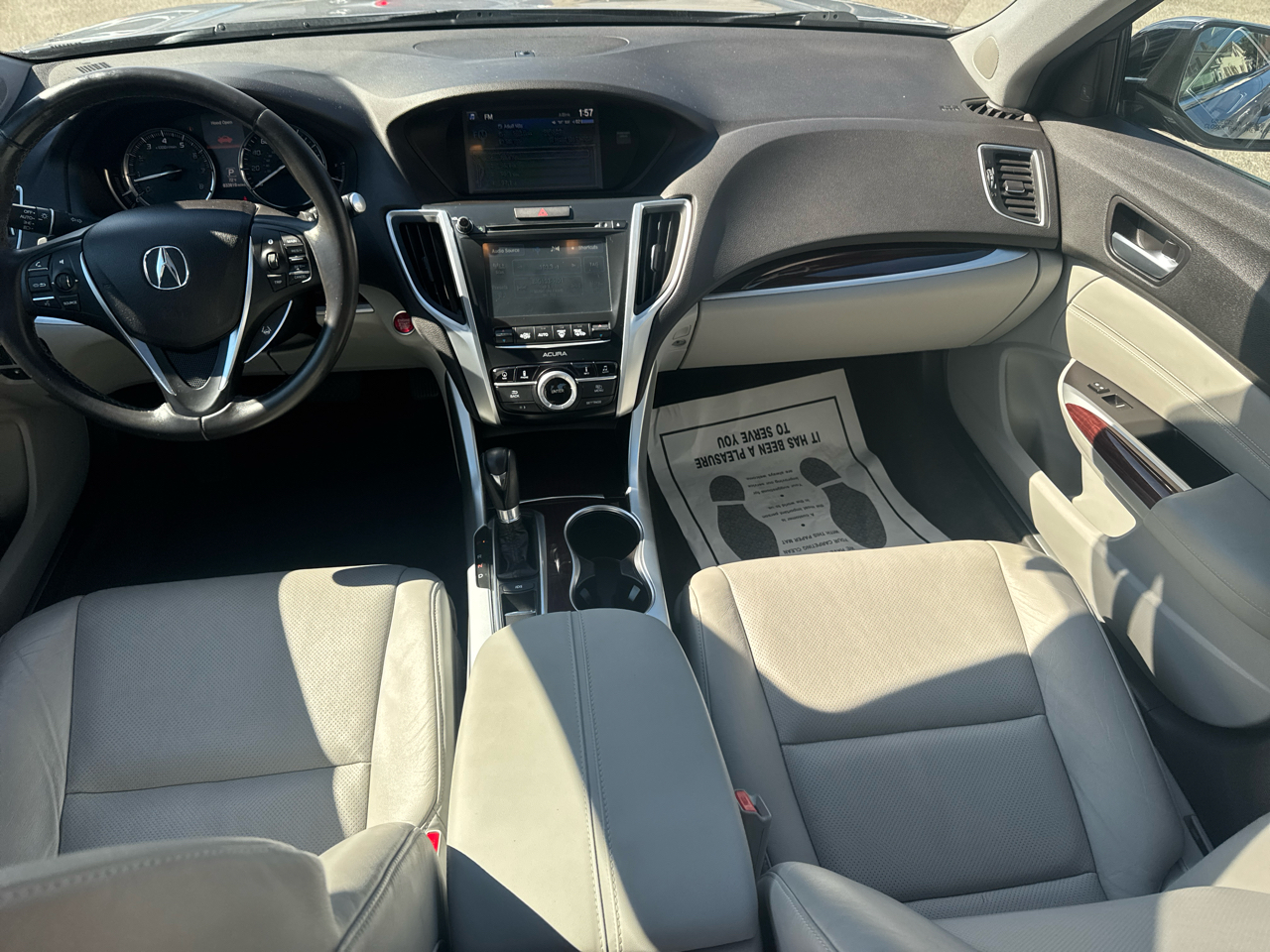 2015 Acura TLX Technology photo 31