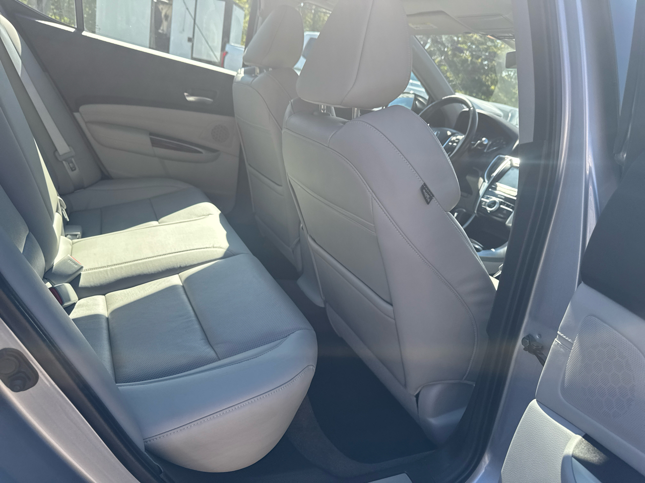 2015 Acura TLX Technology photo 35