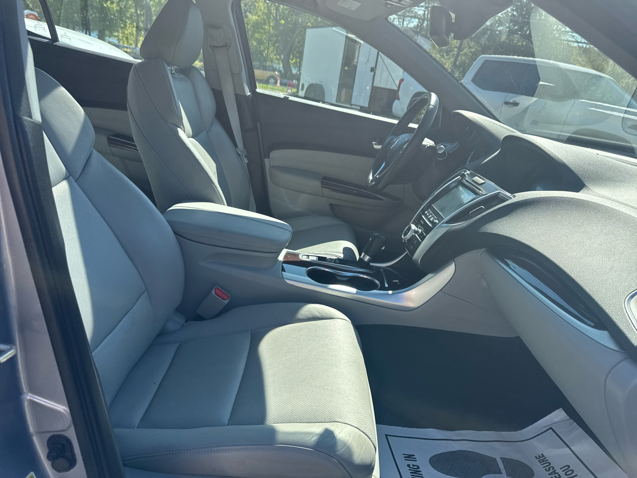 2015 Acura TLX Technology photo 40