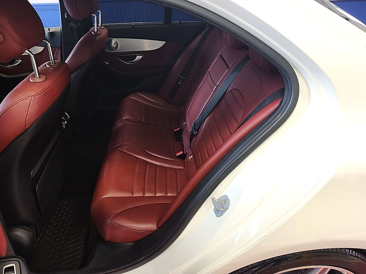 2015 Mercedes Benz C 400 photo 10