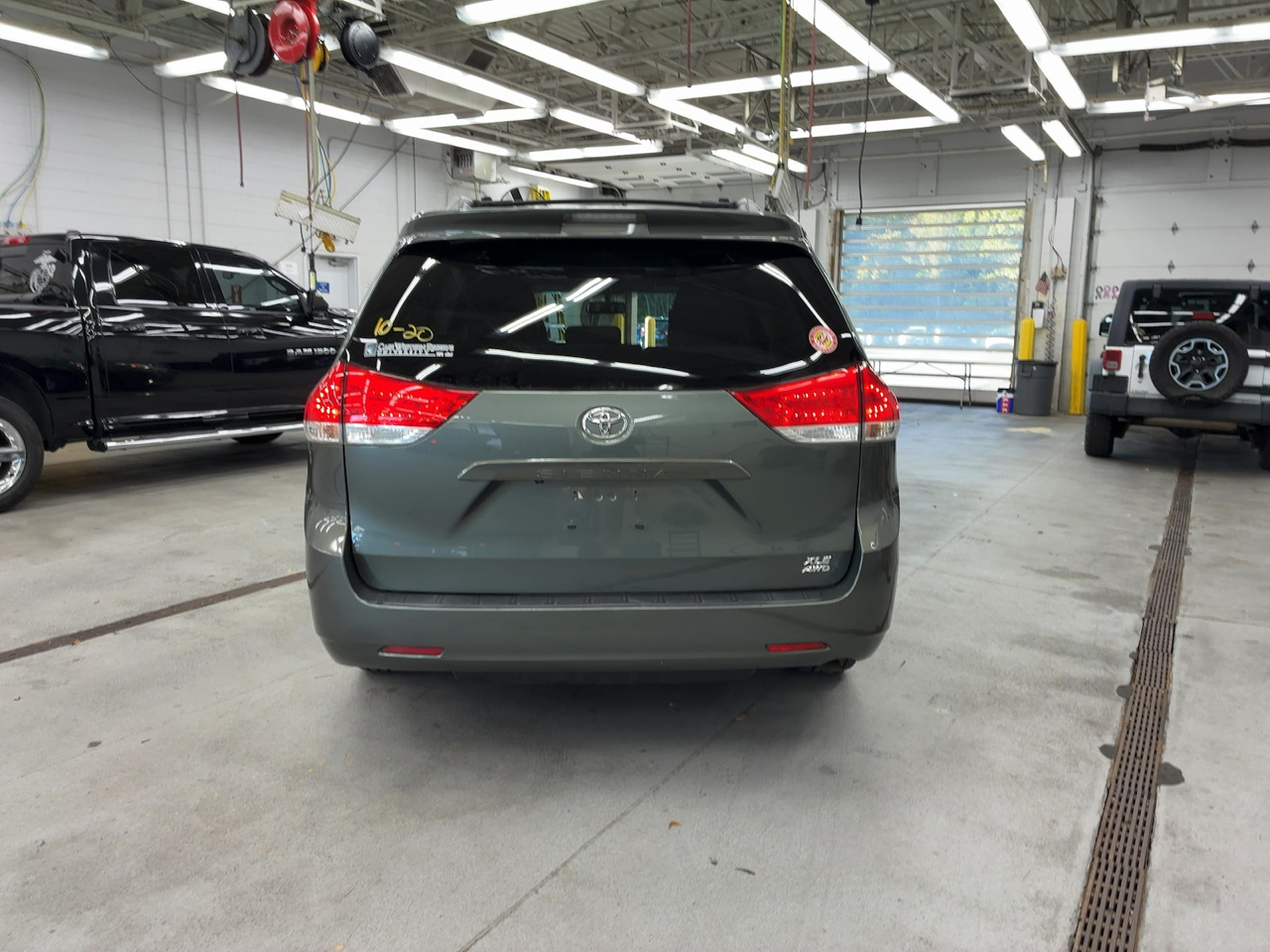 Toyota Sienna  2014 Toyota Sienna  2014