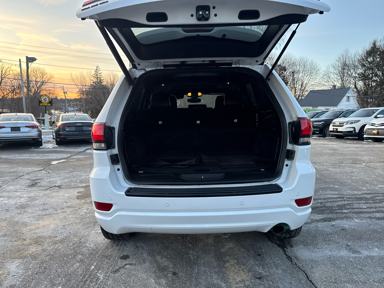 Jeep Grand Cherokee  2018