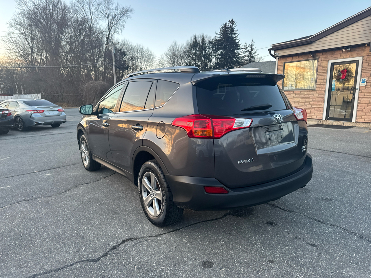 Toyota RAV4  2015