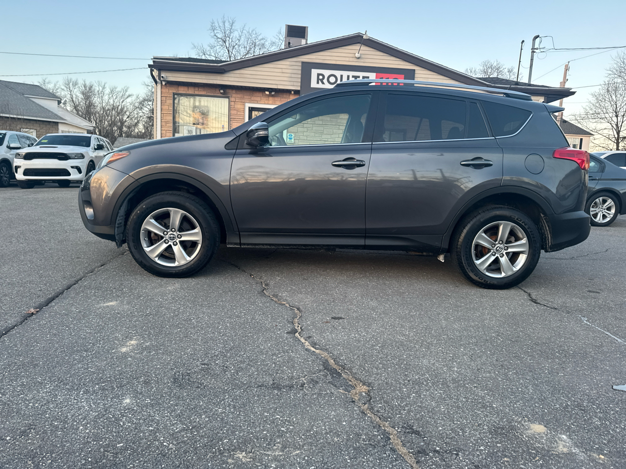 Toyota RAV4  2015