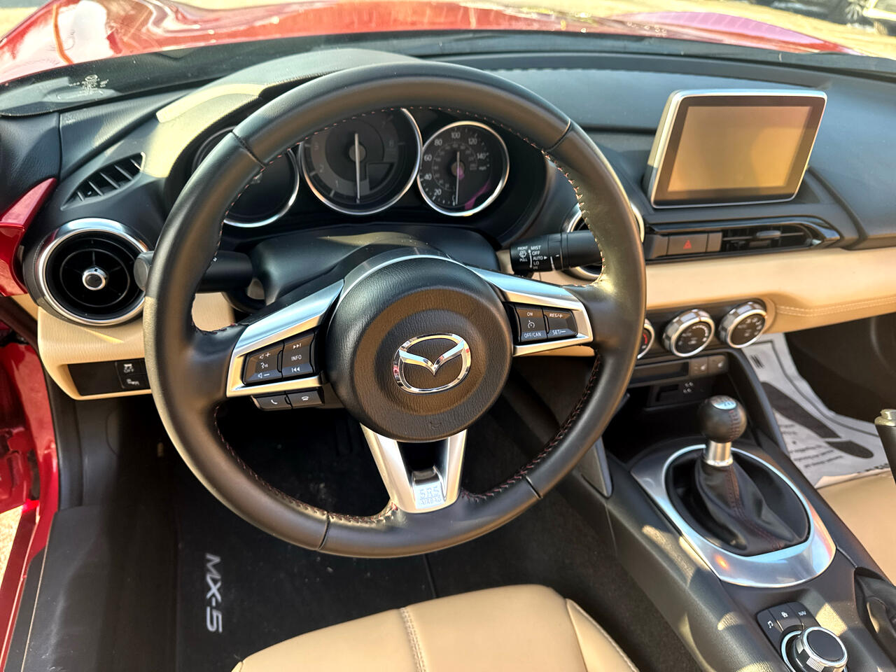 Mazda MX-5 Miata RF  2017