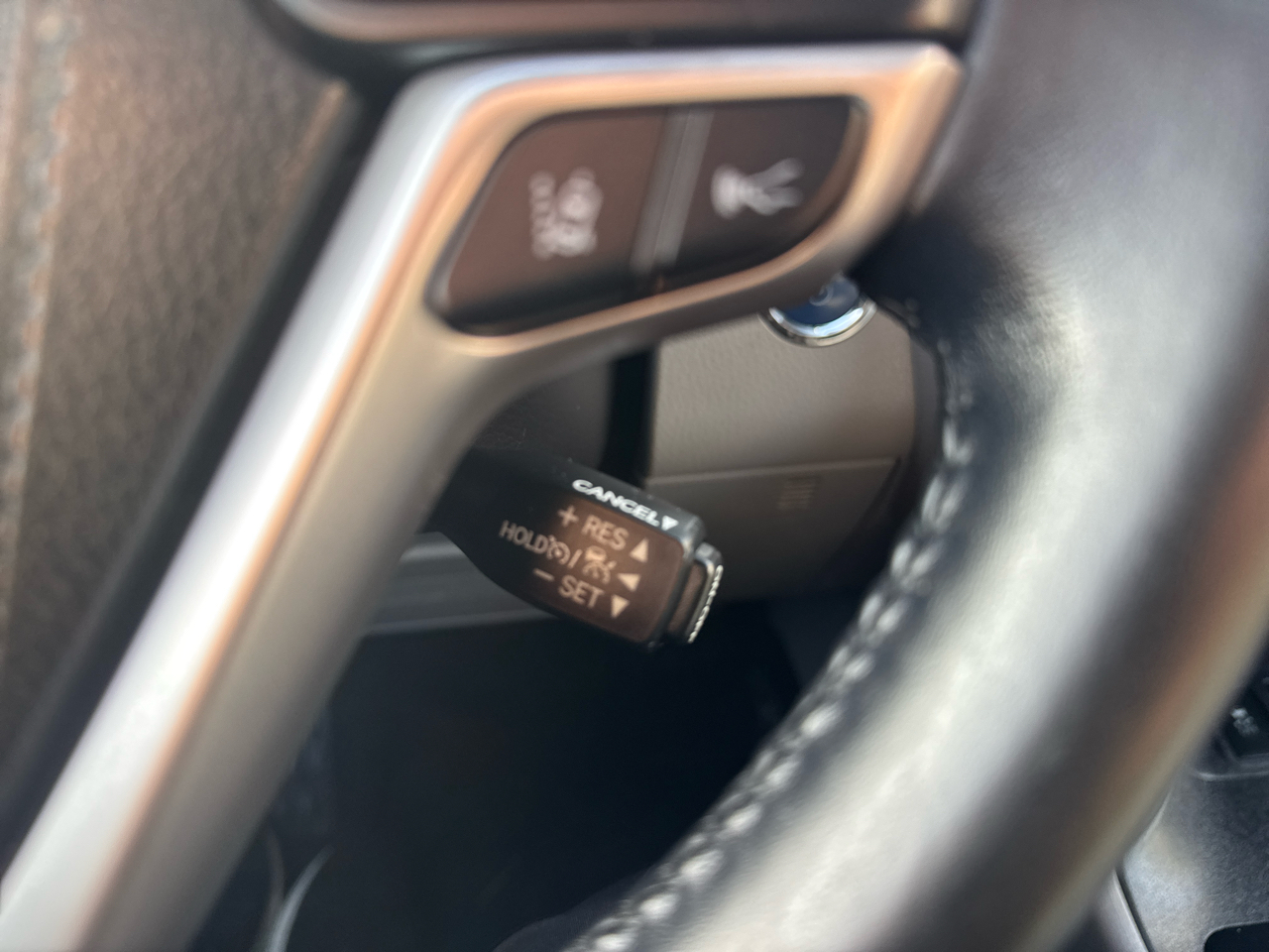 Toyota Highlander  2018