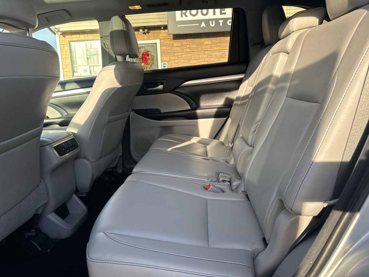 Toyota Highlander  2018