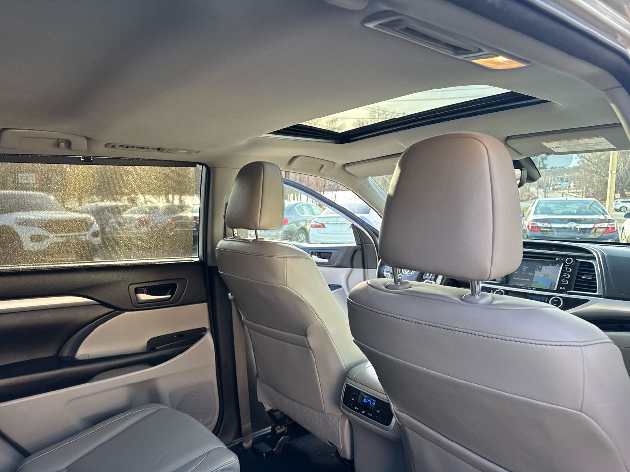 Toyota Highlander  2018