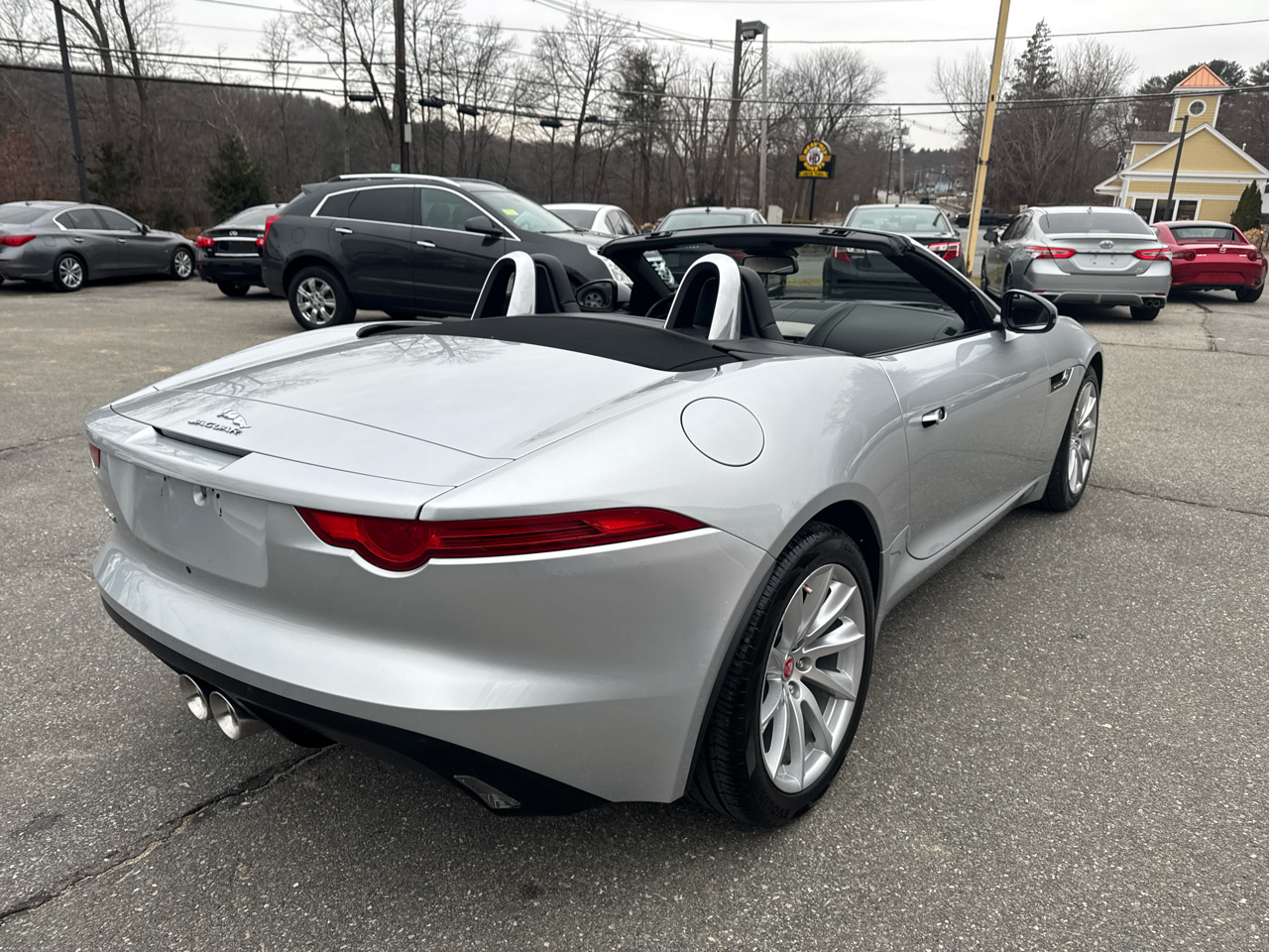 Jaguar F-Type  2016