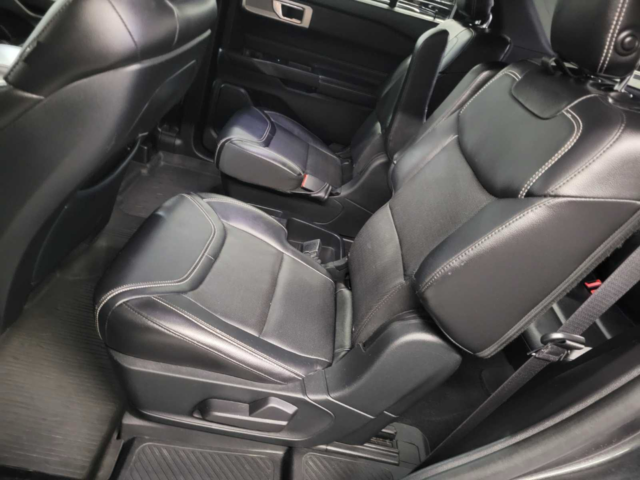 Ford Explorer ST 2020