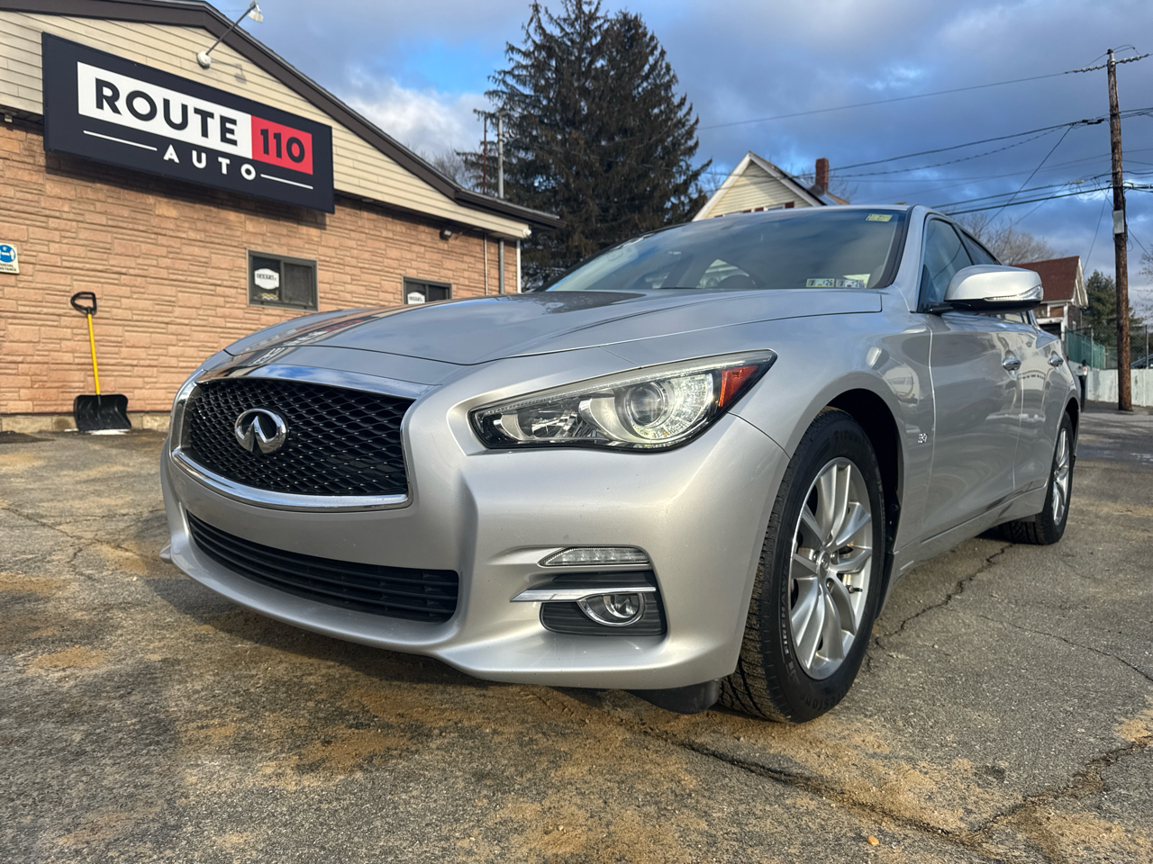 2015 Infiniti Q50 3.7 AWD