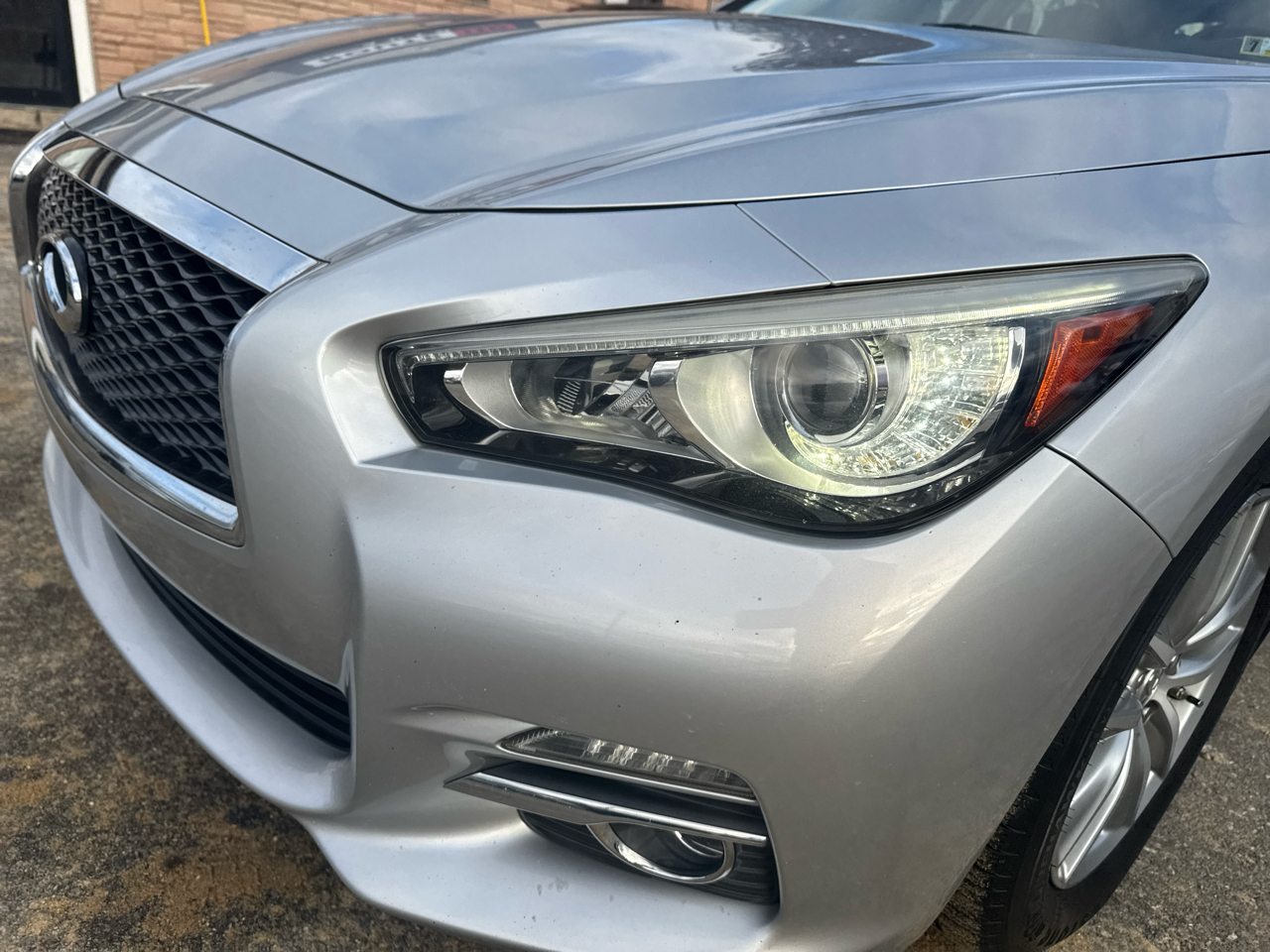 Infiniti Q50  2015