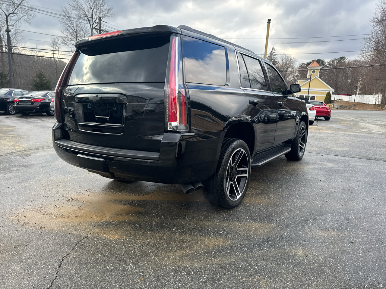 Chevrolet Tahoe  2018