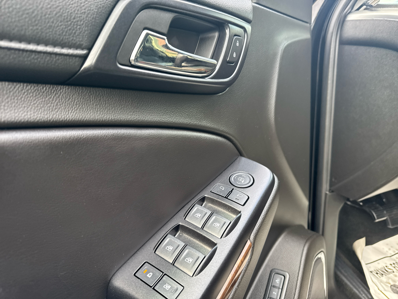 Chevrolet Tahoe  2018