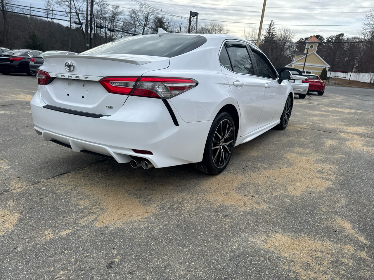 Toyota Camry  2019