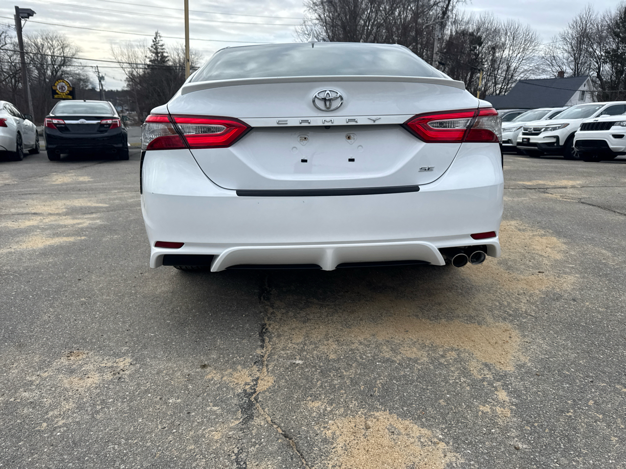 Toyota Camry  2019