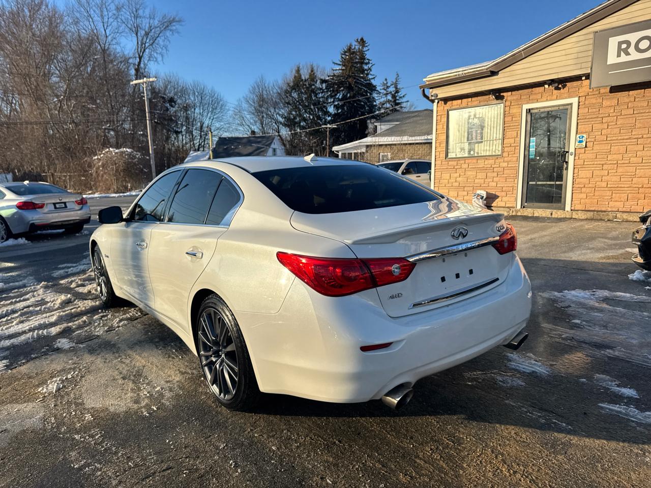 Infiniti Q50  2016