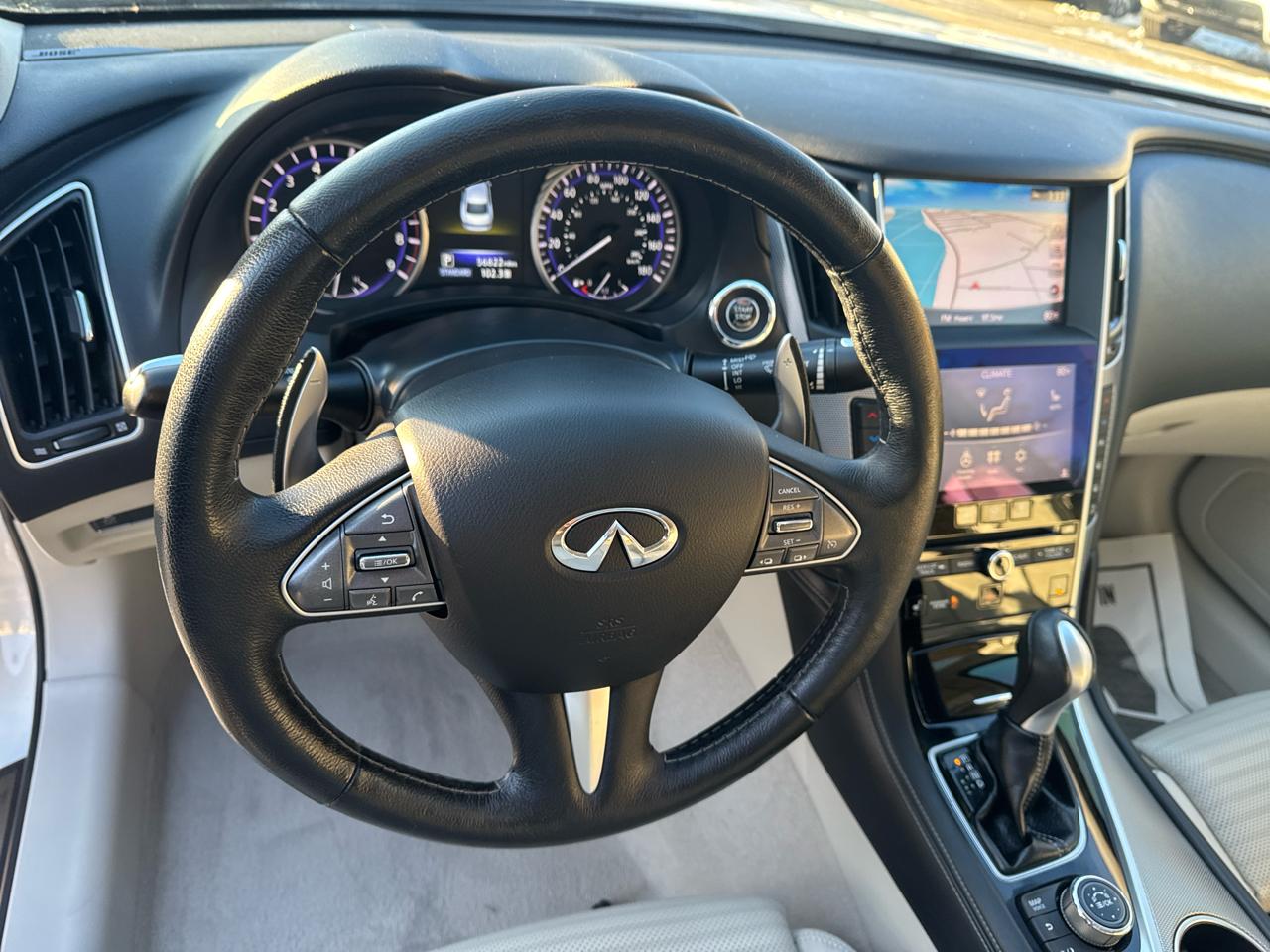 Infiniti Q50  2016