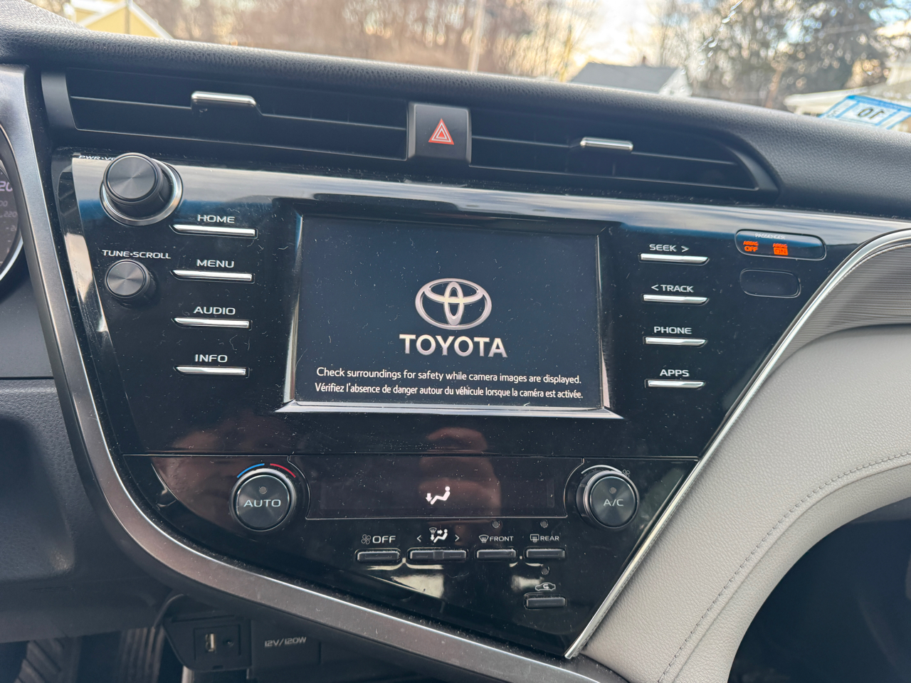 Toyota Camry  2018