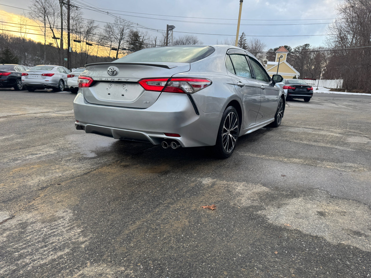 Toyota Camry  2018
