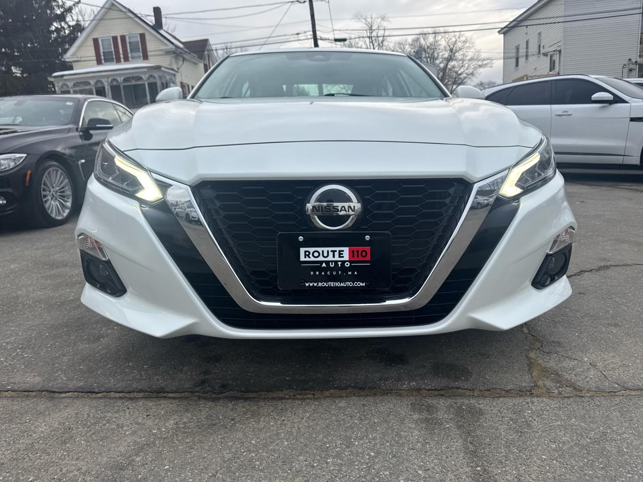 Nissan Altima  2019
