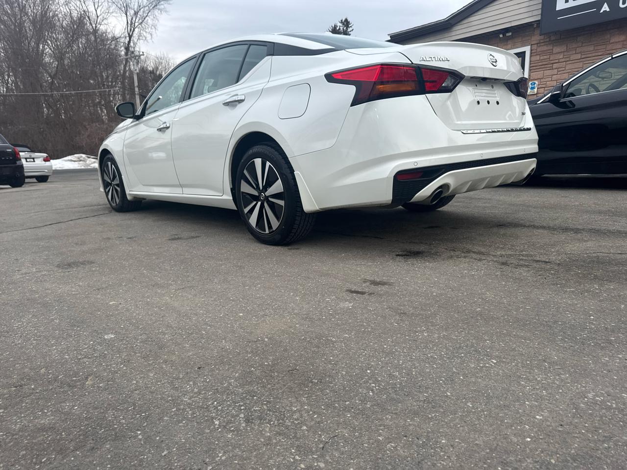Nissan Altima  2019