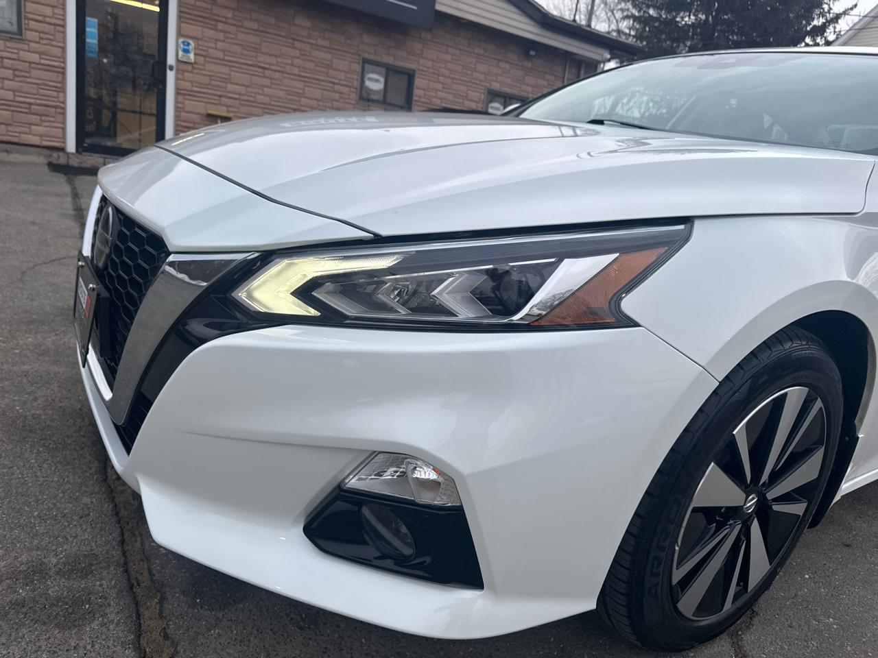 Nissan Altima  2019