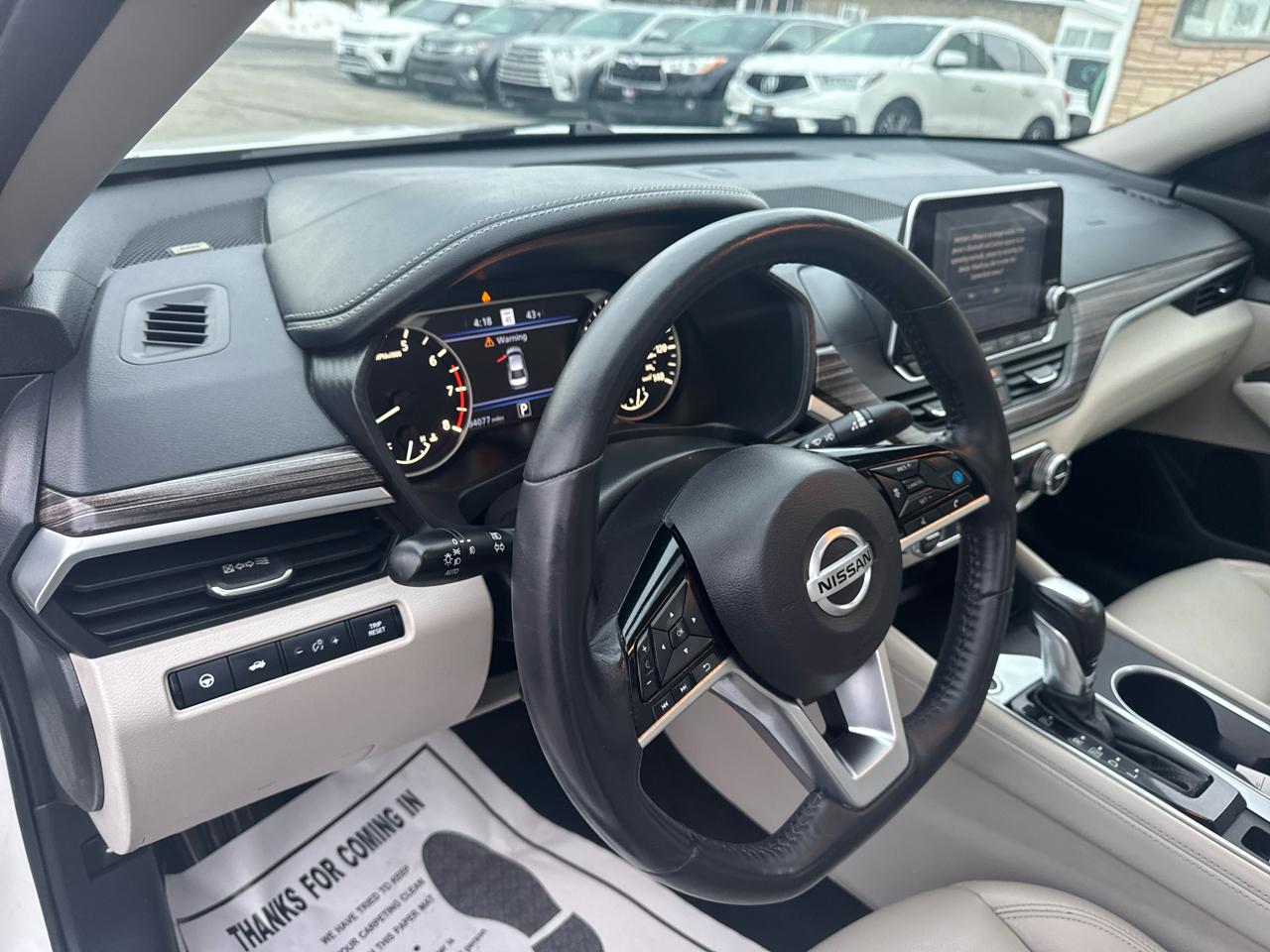 Nissan Altima  2019