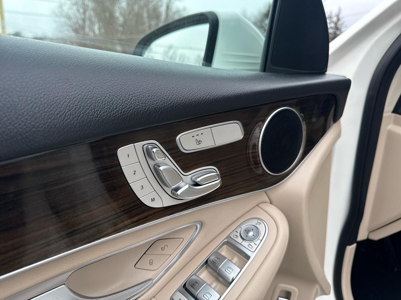 Mercedes-Benz GLC  2019