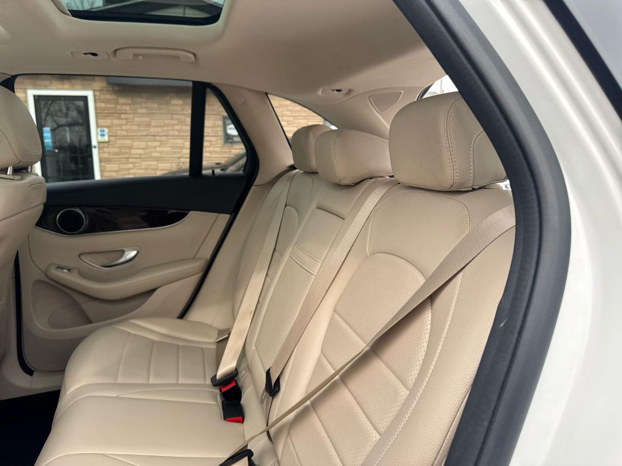 Mercedes-Benz GLC  2019