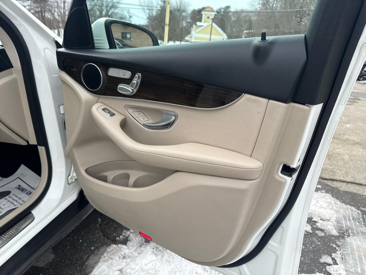 Mercedes-Benz GLC  2019