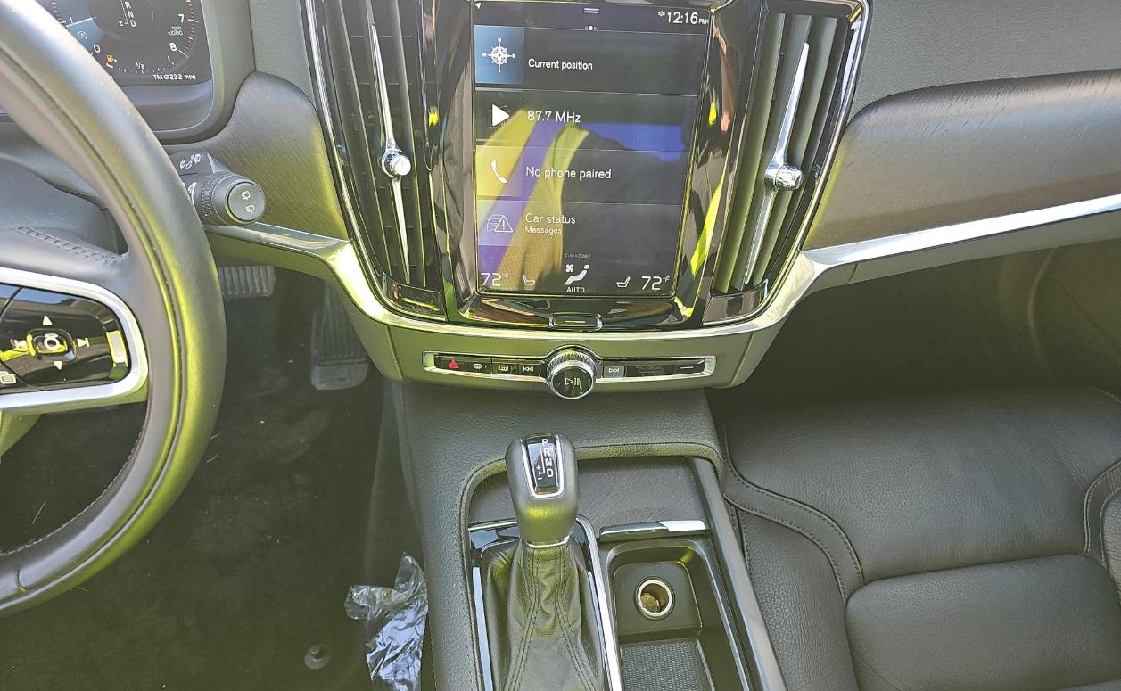 Volvo V90 Cross Country  2017