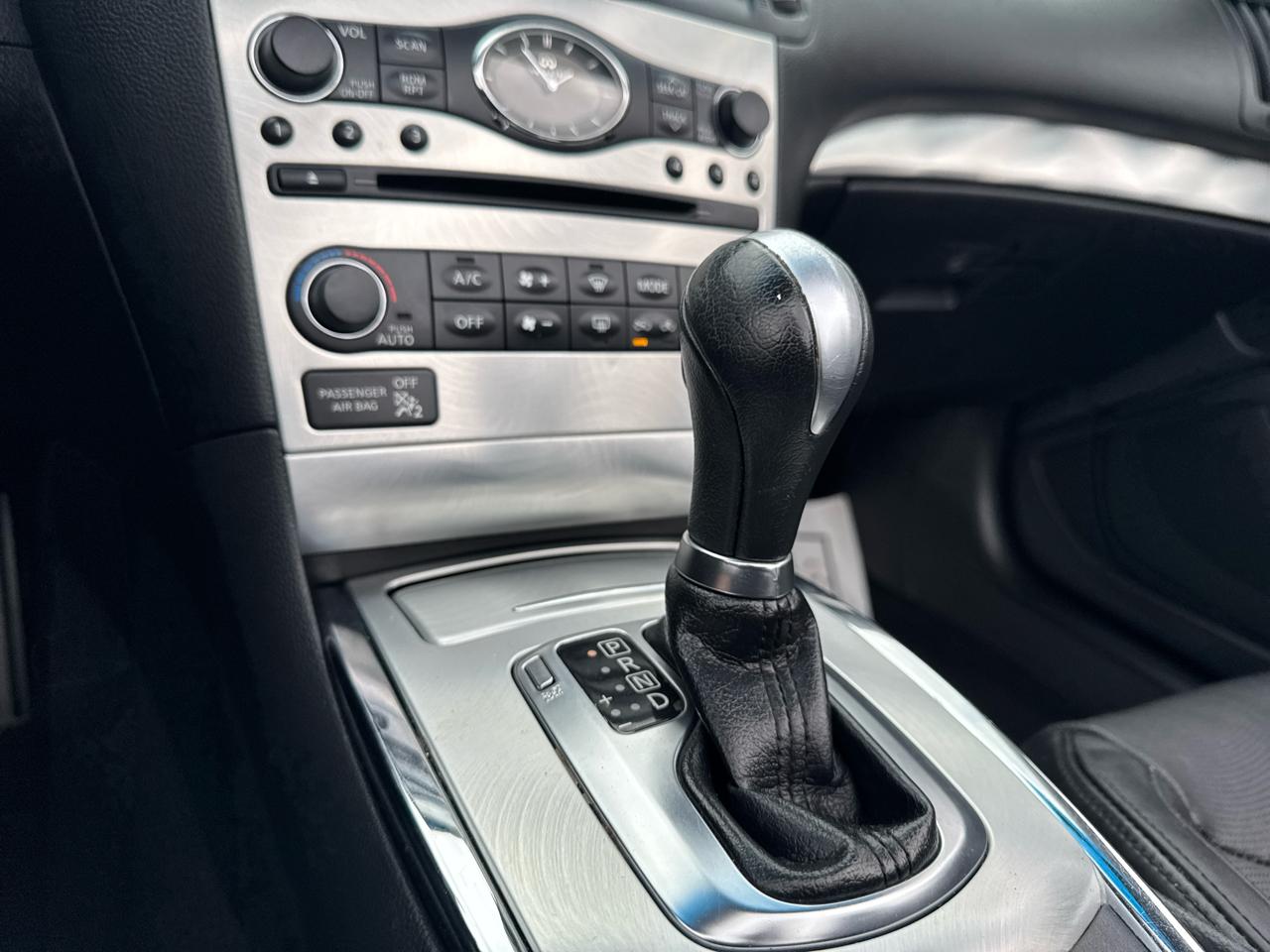 Infiniti Q60 Convertible  2014