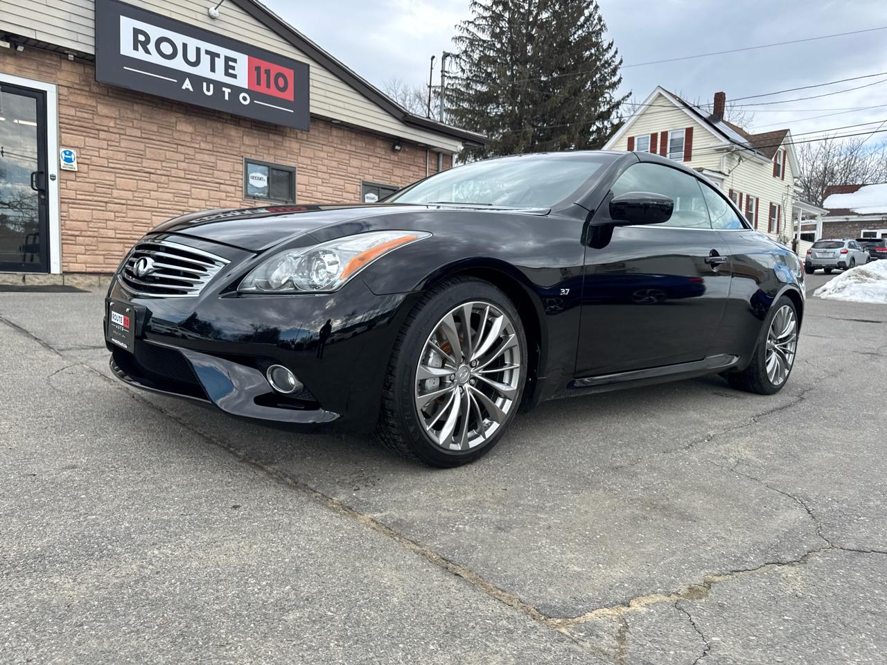 Infiniti Q60 Convertible  2014
