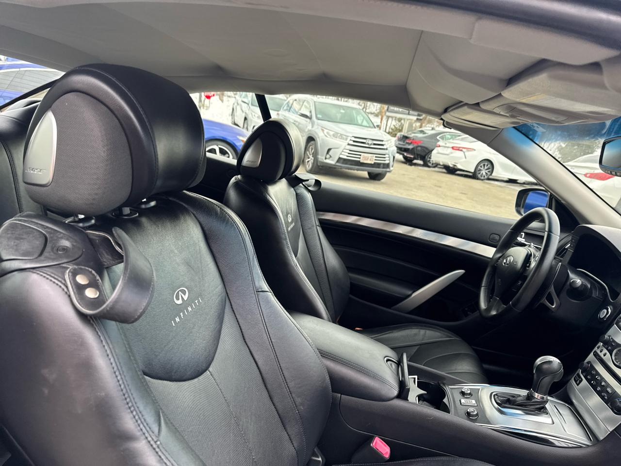 Infiniti Q60 Convertible  2014