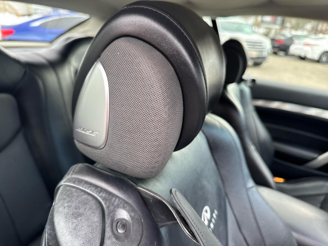 Infiniti Q60 Convertible  2014