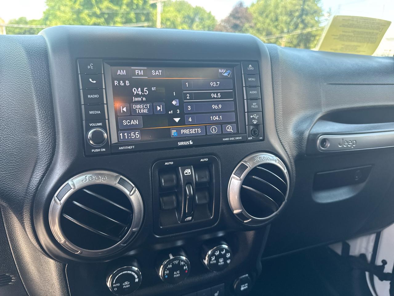 2018 Jeep Wrangler JK Unlimited Altitude - Photo 24