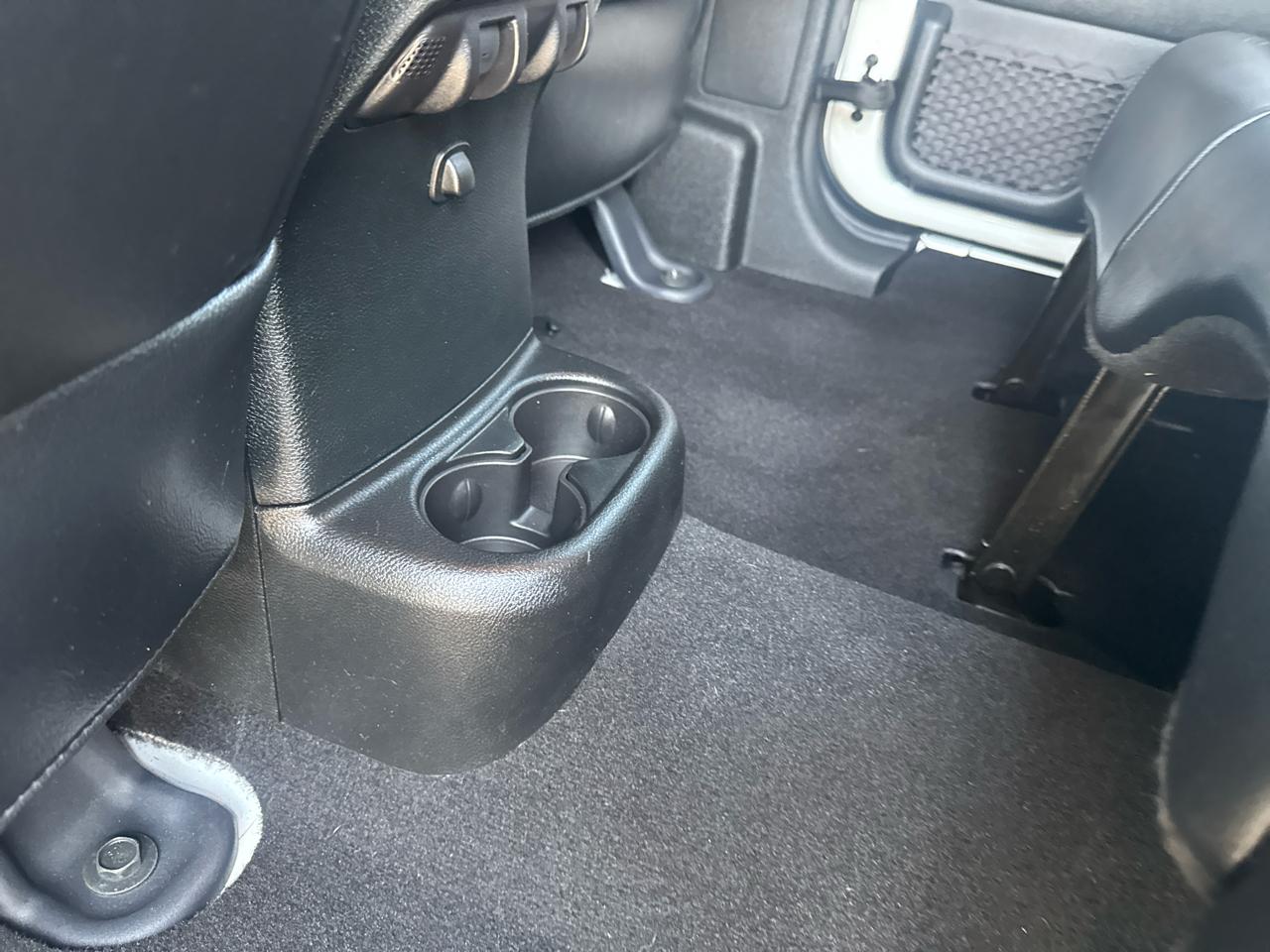 2018 Jeep Wrangler JK Unlimited Altitude - Photo 32