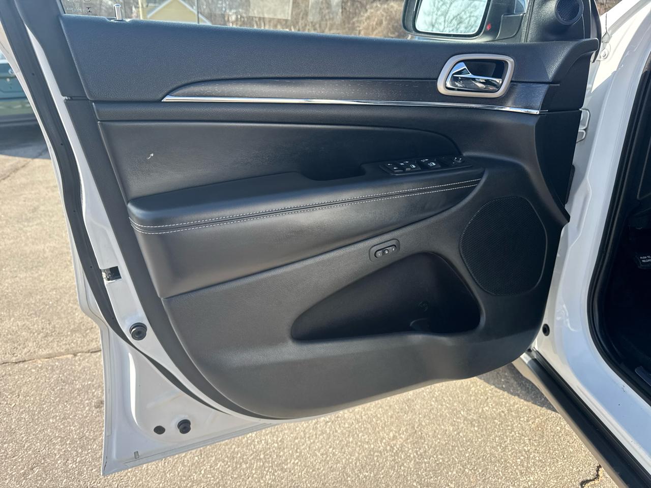 Jeep Grand Cherokee  2015