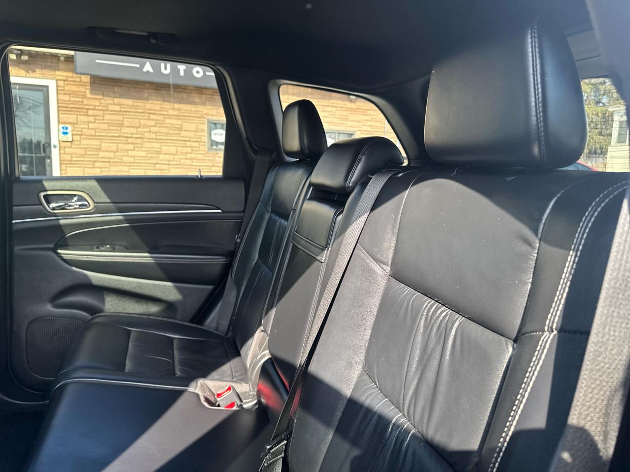 Jeep Grand Cherokee  2015