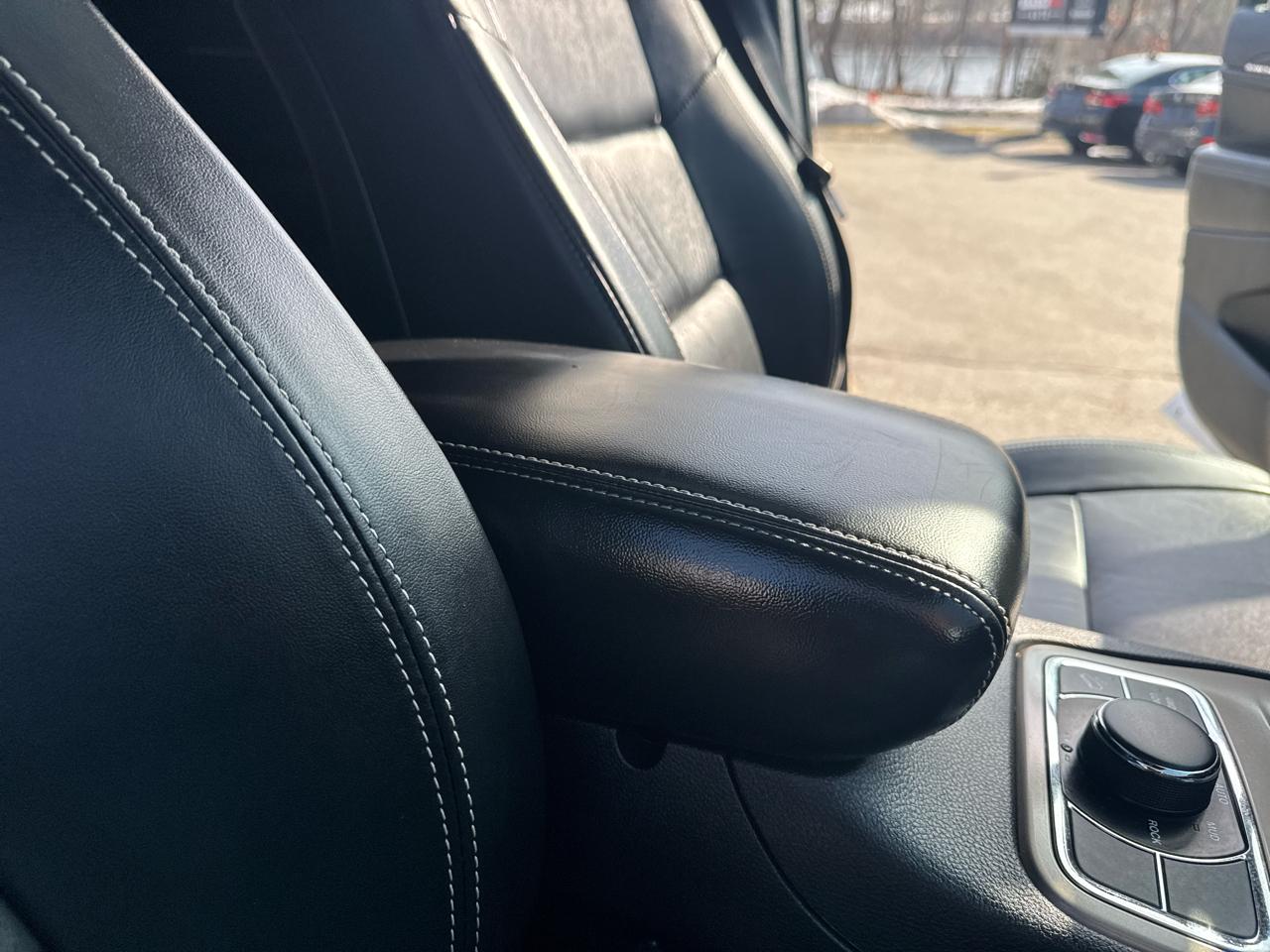 Jeep Grand Cherokee  2015