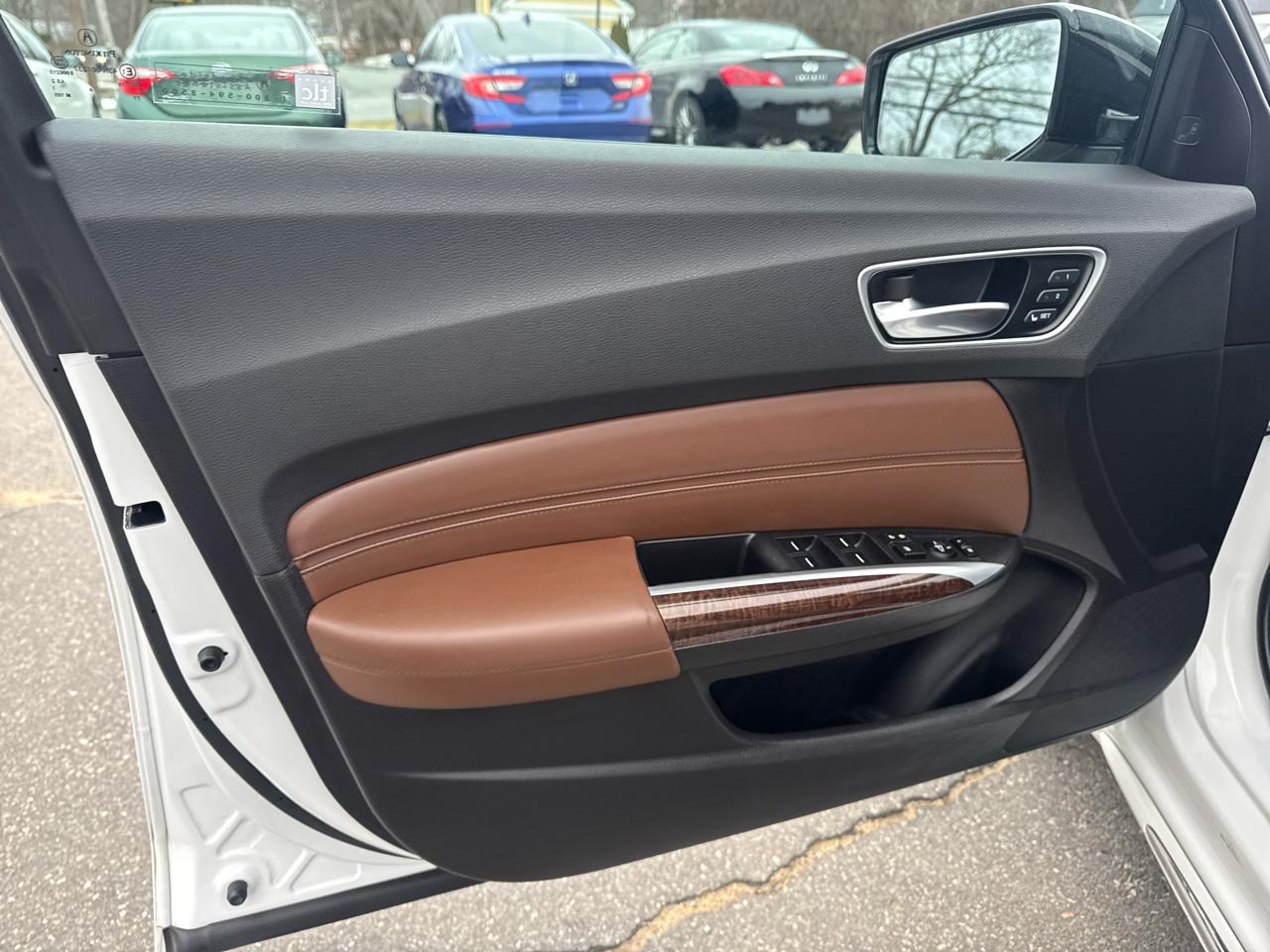 Acura TLX  2019