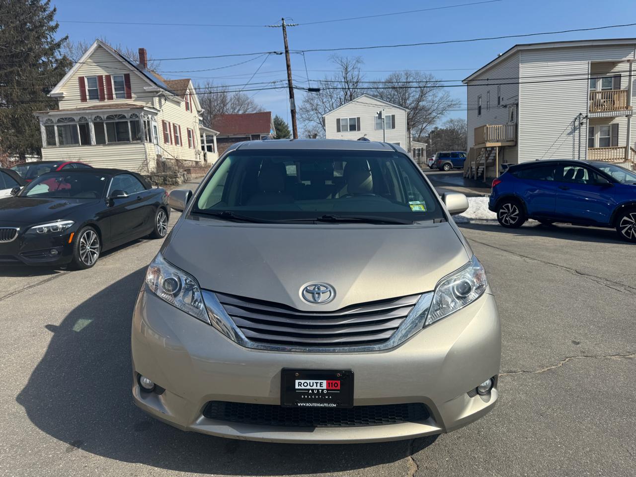 Toyota Sienna  2017